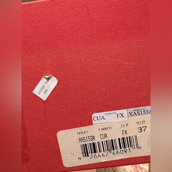 Valentino Garavani Sandals - Picture 7 of 7